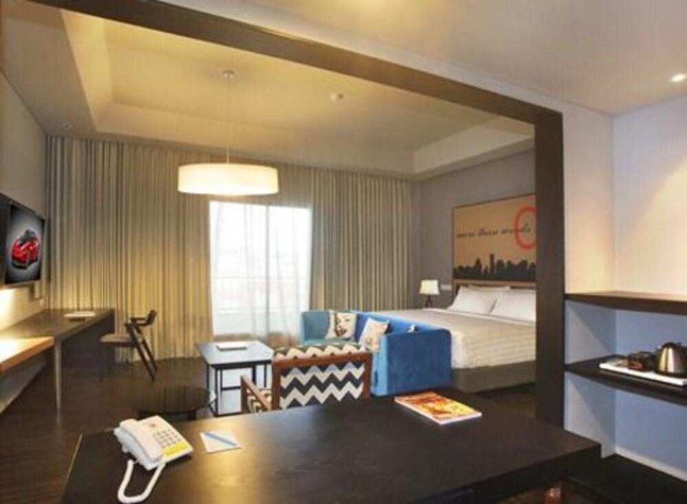 Cabin Hotel Jakarta Ngoại thất bức ảnh